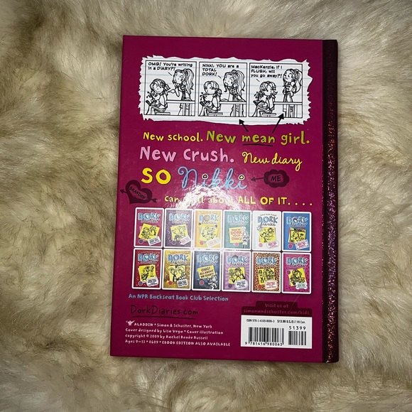Dork Diaries Book 1 - Picture 2 of 3